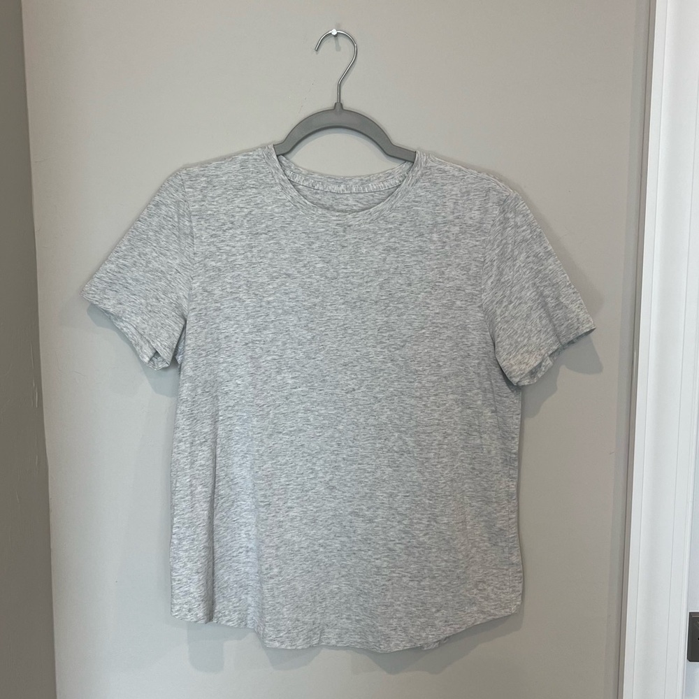 Lululemon Grey Love Curved Hem Crewneck T-shirt Size 4